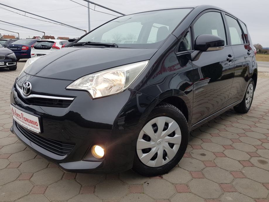 Toyota Verso S D D Navi Kamera Rikverc Bluetooth