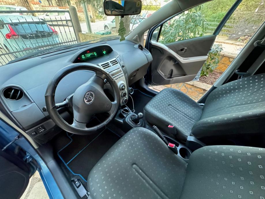 Toyota Yaris Vvt I God