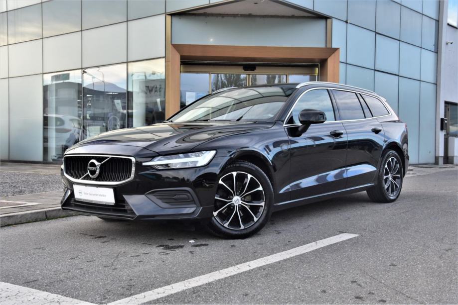 Volvo V60 D3 Momentum AuT 2019 God