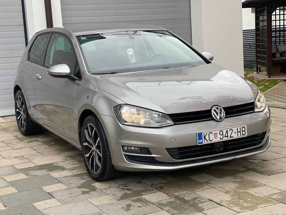 Vw Golf Tdi Bmt Reg Veliki Servisalu Acc Assist