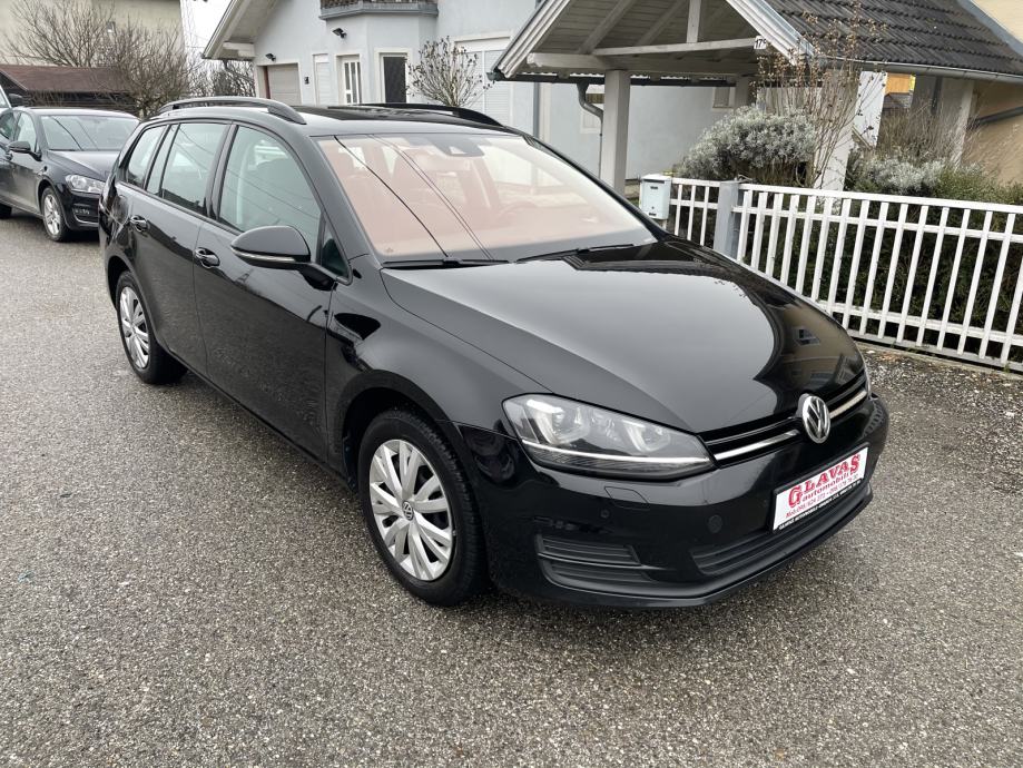 VW Golf 7 Variant 1 6 TDI HIGHLINE NAVI BI XENON PDC MASAŽA KAO NOV