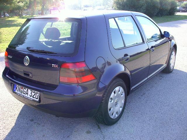 VW Golf IV 1 9 TDI 74 KW 5 VRATA UVOZ IZ NJEMACKE NA IME 2001 God