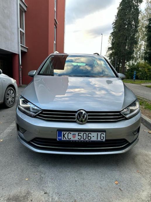 VW Golf Sportsvan 2 0 TDi Dsg 87 000km Servisna Garaziran 2015 God