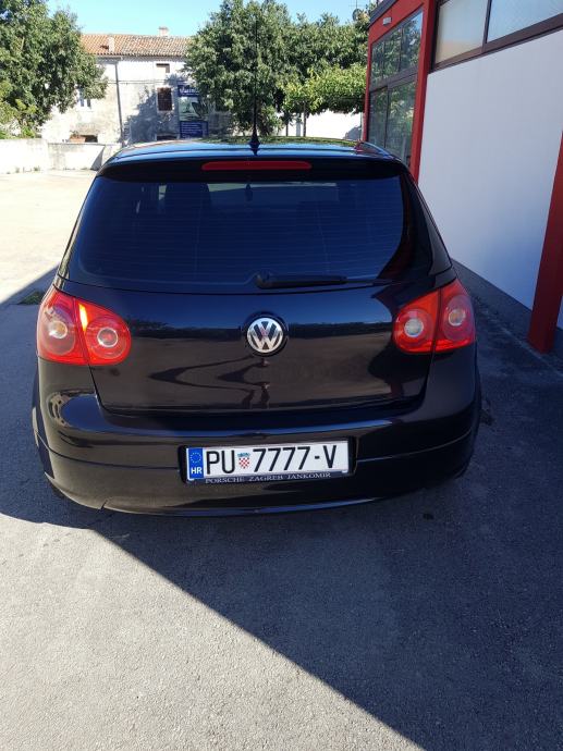 VW Golf V 2 0 TDI SPORTLINE NAVI XENON 6 BRZINA 2 KLJUČA TOP STANJE