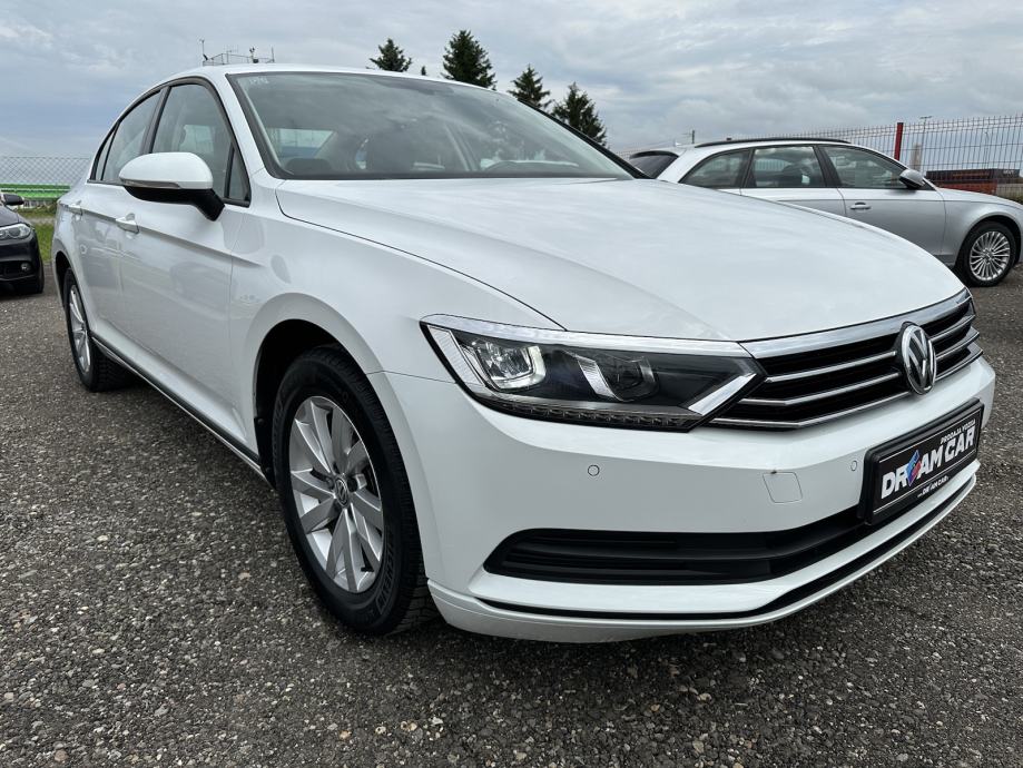 Vw Passat Tdi Led Svjetla Pdc U Sustavu Pdv A God