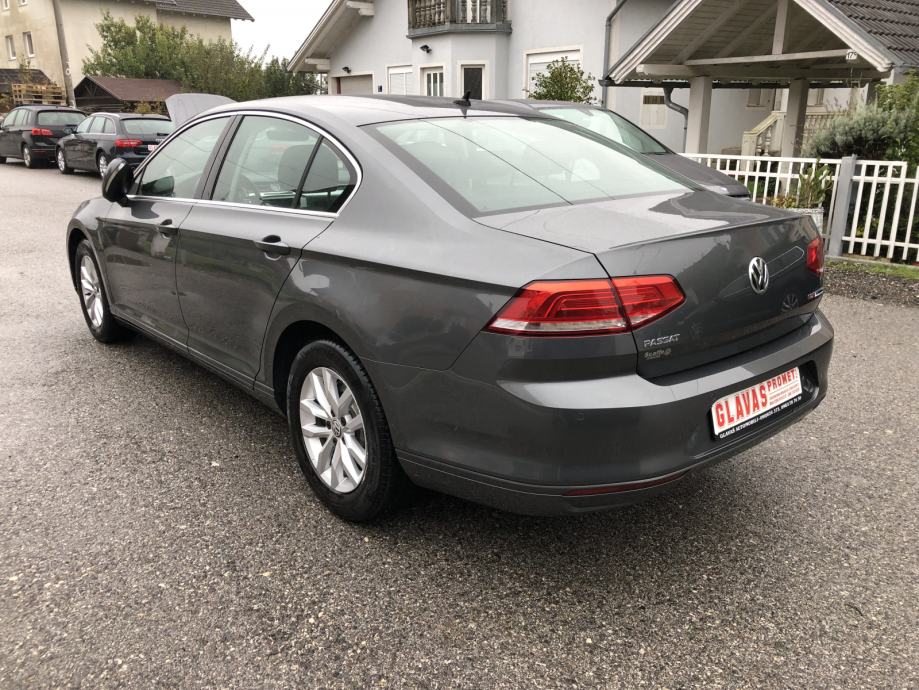 VW Passat 1 6 TDI NAVI PDC KAMERA TOP STANJE NEMA PRIJENOSA KAO NOV