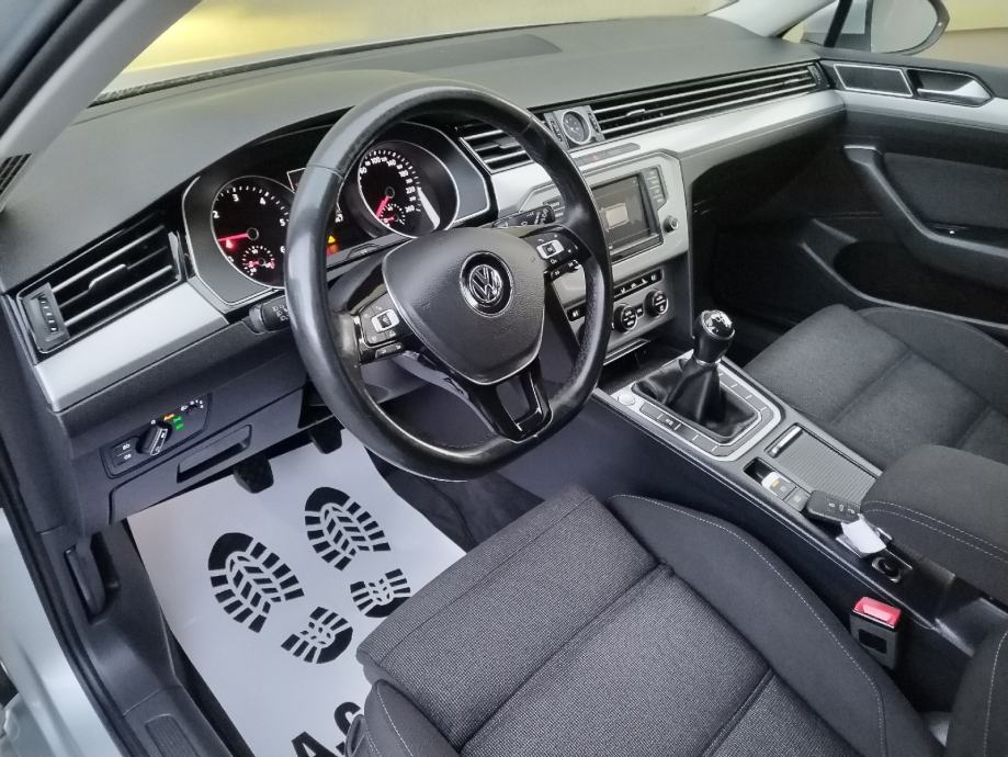 Vw Passat Tdi Kw Comfortline Servisna Vlasnik Veliki Servis