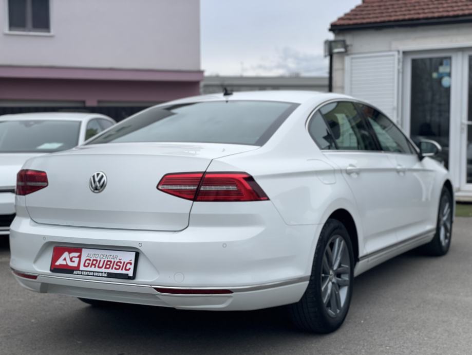 Vw Passat Tdi Highline Servisna Knjiga Top Stanje God