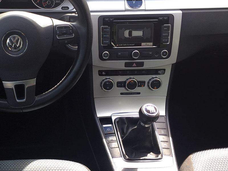 Vw Passat Variant Tdi Bmt Navi Temp Pdc Garancija Do God