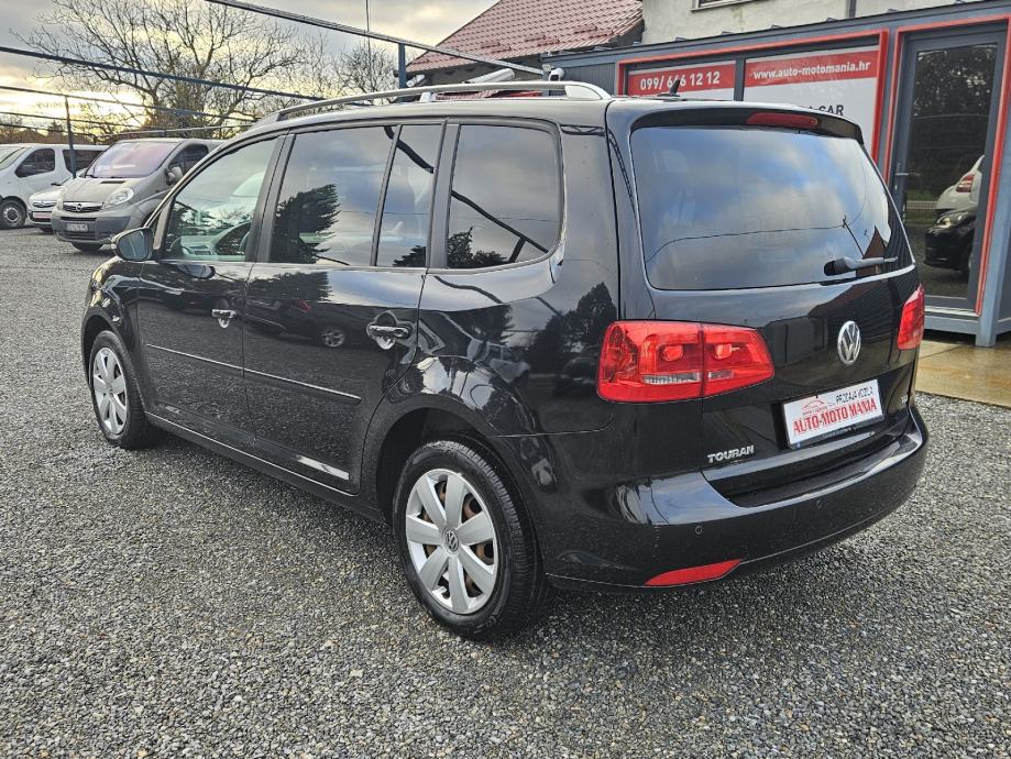 Vw Touran Tdi Kw Comfortline Sjedala God