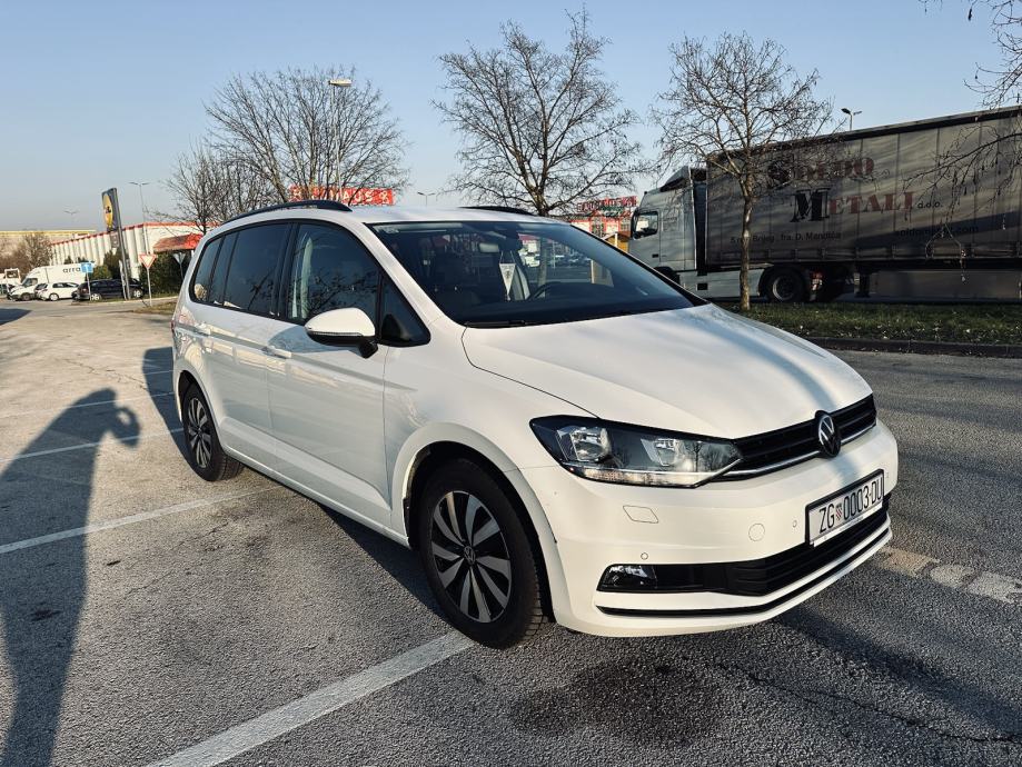 VW Touran 2 0 TDI REDIZAJN 7 Sjedala 2023 God