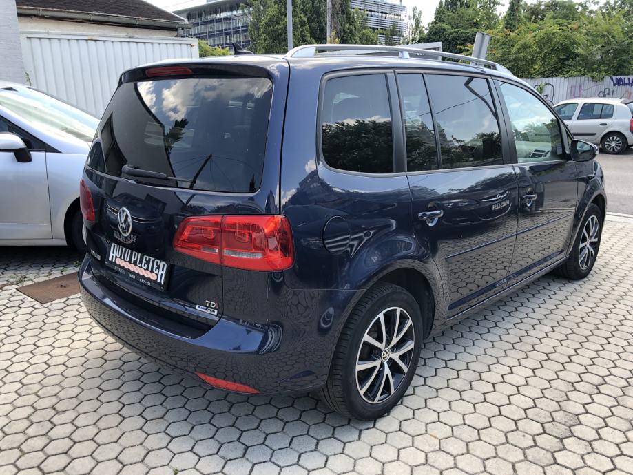 Vw Touran Comfortline Bluemotion Tdi Automatik Servisna Navi