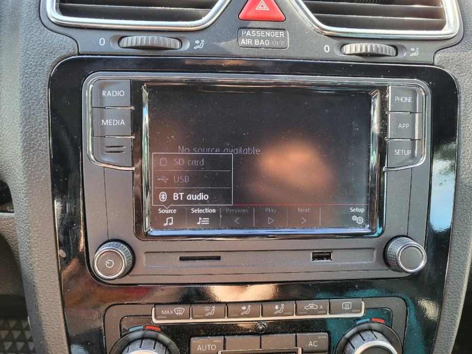 VW Orginal Autoradio RCD330 Carplay