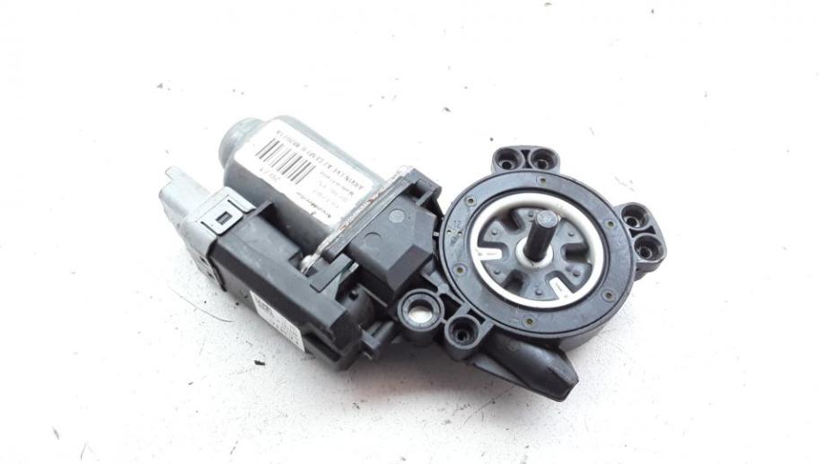 MOTORIC PODIZACA 402071A PEUGEOT 207 2006 2012