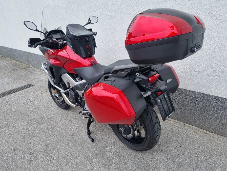 Honda Vfr X Crossrunner Travel Abs Tc S Garancijom God