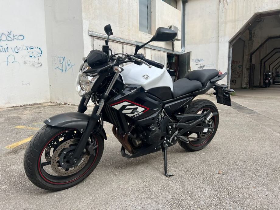 Yamaha Xj Cc A Kategorija God