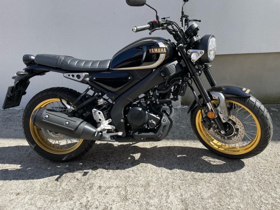 Yamaha Xsr God