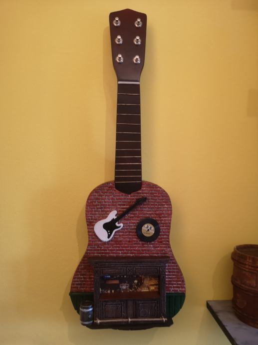 Drvena Gitara Dekoracija