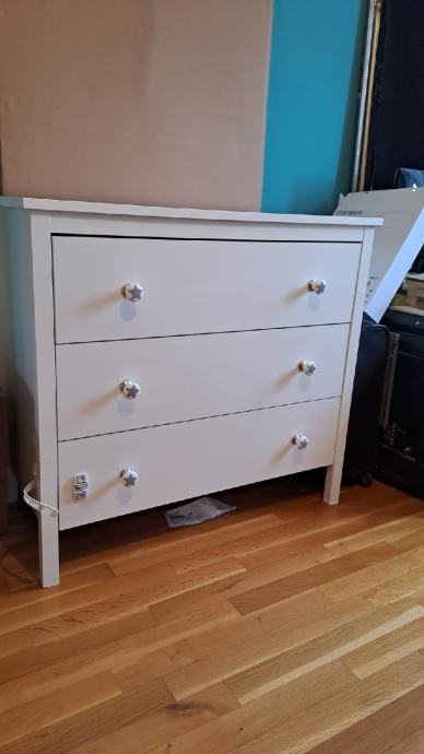 Komoda Hemnes Ikea