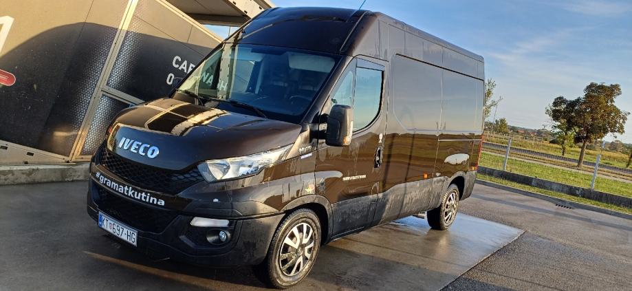 Iveco Daily Registriran Godinu Dana God