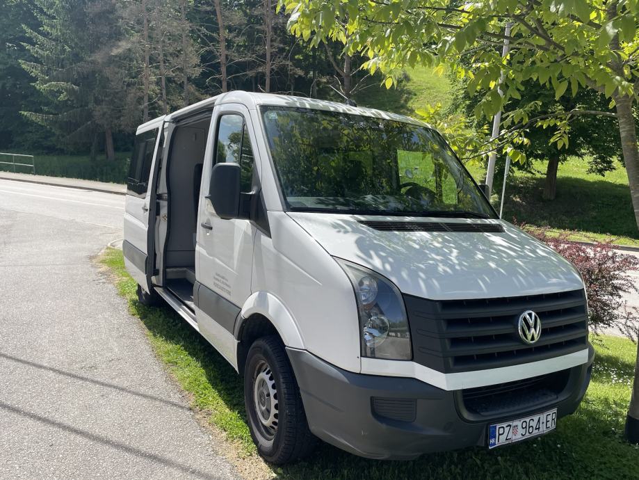 VW CRAFTER FURGON 30 2 0 TDI 5 VRATA 2015 God