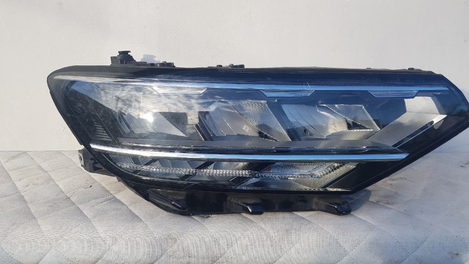 DESNI LED FAR PASSAT B8 Br 3G1941036P