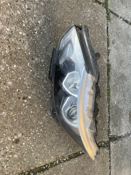 Nissan Qashqai J Lijevi Far Lampa Za Dijelove