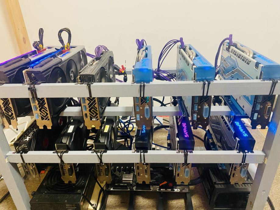 Ethereum Mining Rig 12 X GPU AMD 8 Gb 425 Mhs