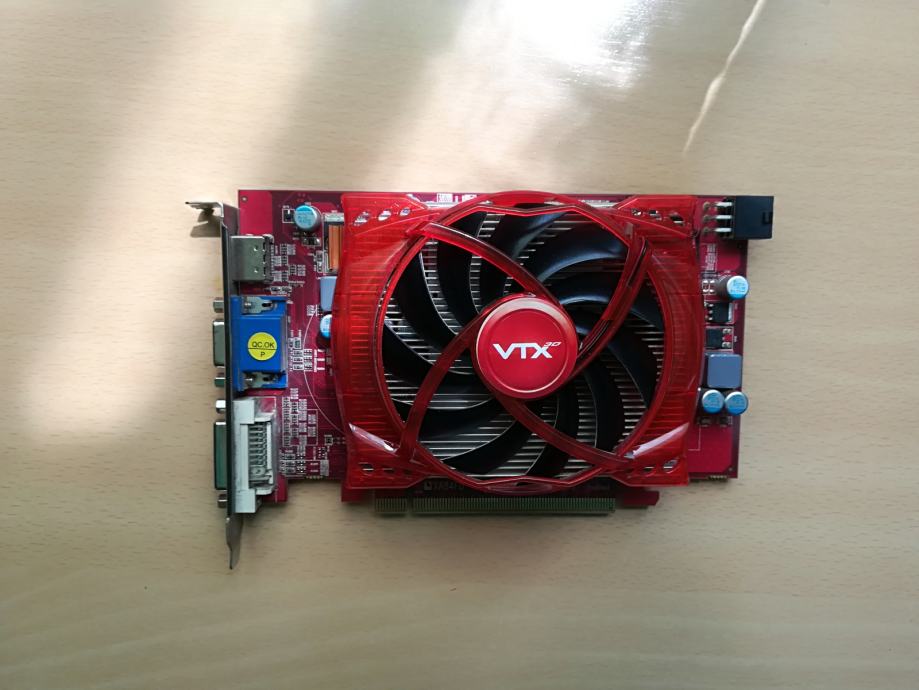 Grafi Ka Kartica Ati Radeon Vtx D Hd Gb Gddr V Pci Express