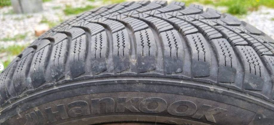 Gume Hankook Zimska Kom Na Felgama