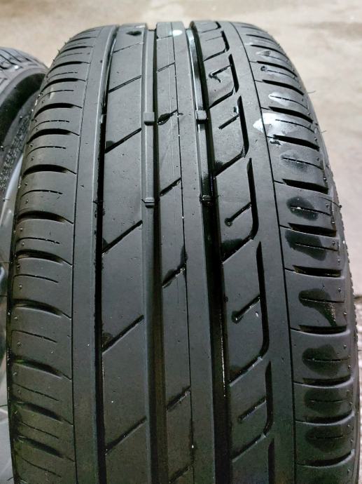 Ljetne Gume Bridgestone Turanza T001 225 45 R17