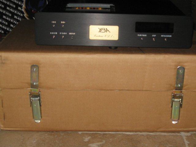 YBA CD1 Delta Blue Laser Double Power Supply CD Player