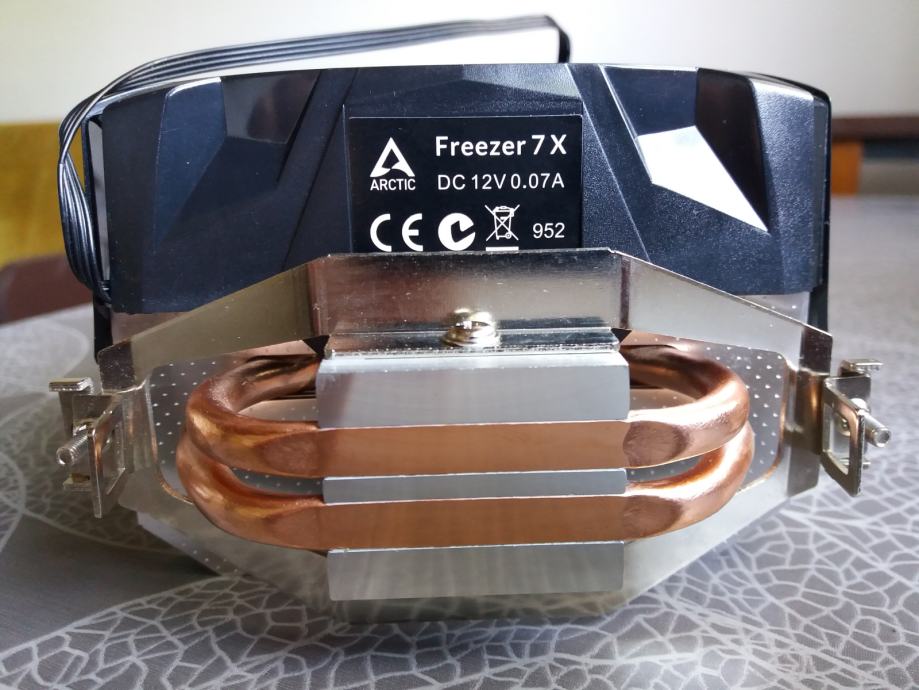 Arctic Freezer 7 X CPU Hladnjak