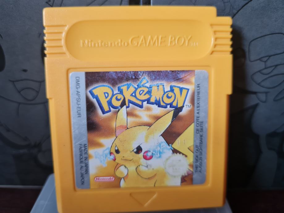 Pok Mon Yellow Game Boy Prodano