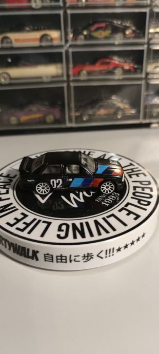 Hot Wheels Mistery Models Bmw E