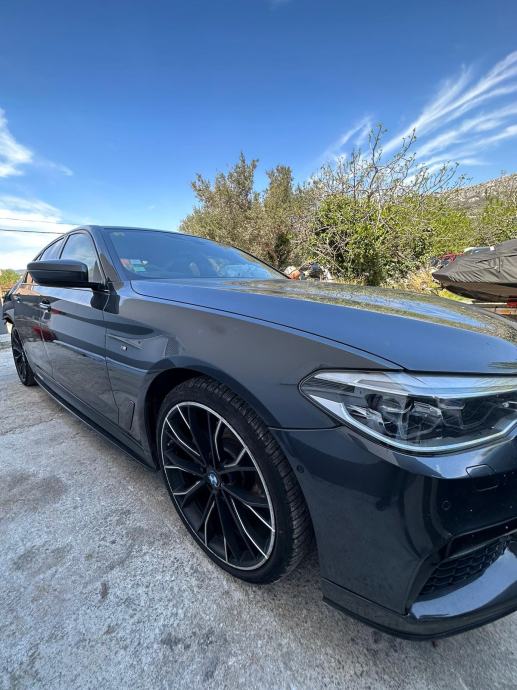 BMW G30 520d Dijelovi 2017 God