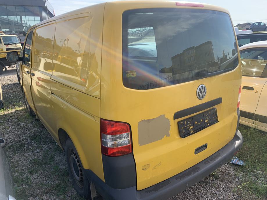 Volkswagen T5 2009 ZA DIJELOVE DIJELOVI ILMA 2011 God