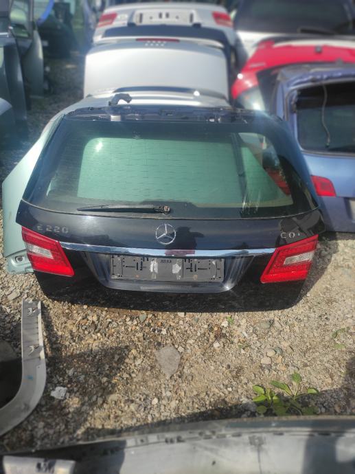 Zadnja Gepek Vrata Mercedes E Klasa W212