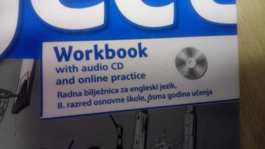 Udžbenik i radna bilježnica za engleski jezik za 8 razred