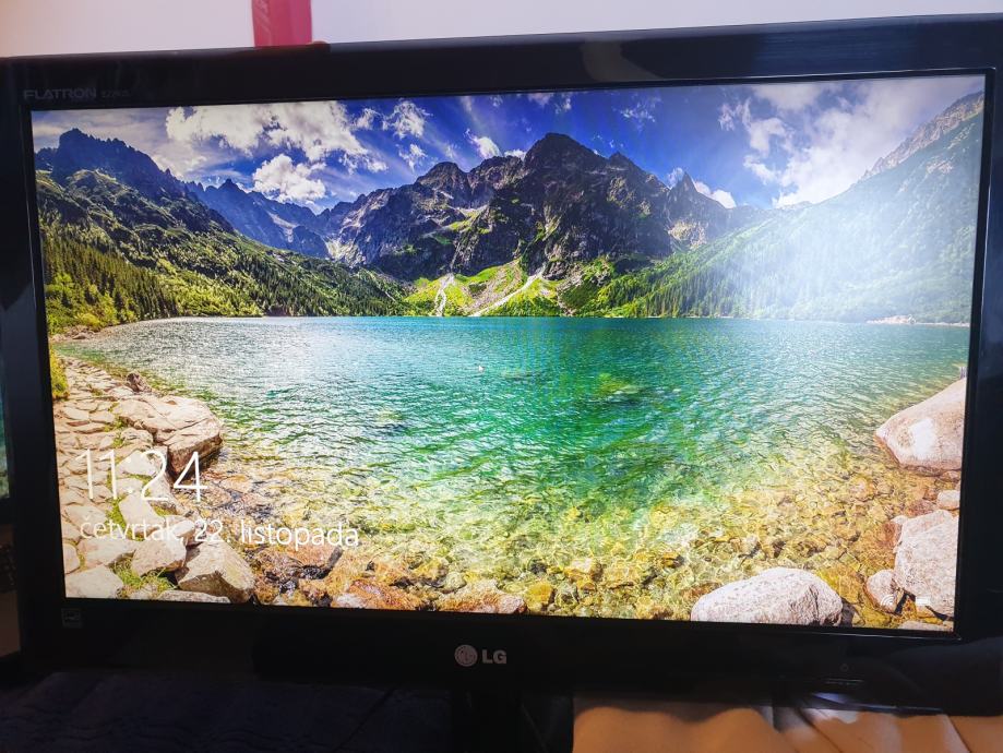 LG Flatron E2240 LED Monitor 22 Full HD Ispravan