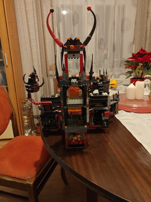 Lego Nexo Knights Jestros Volcano Festung