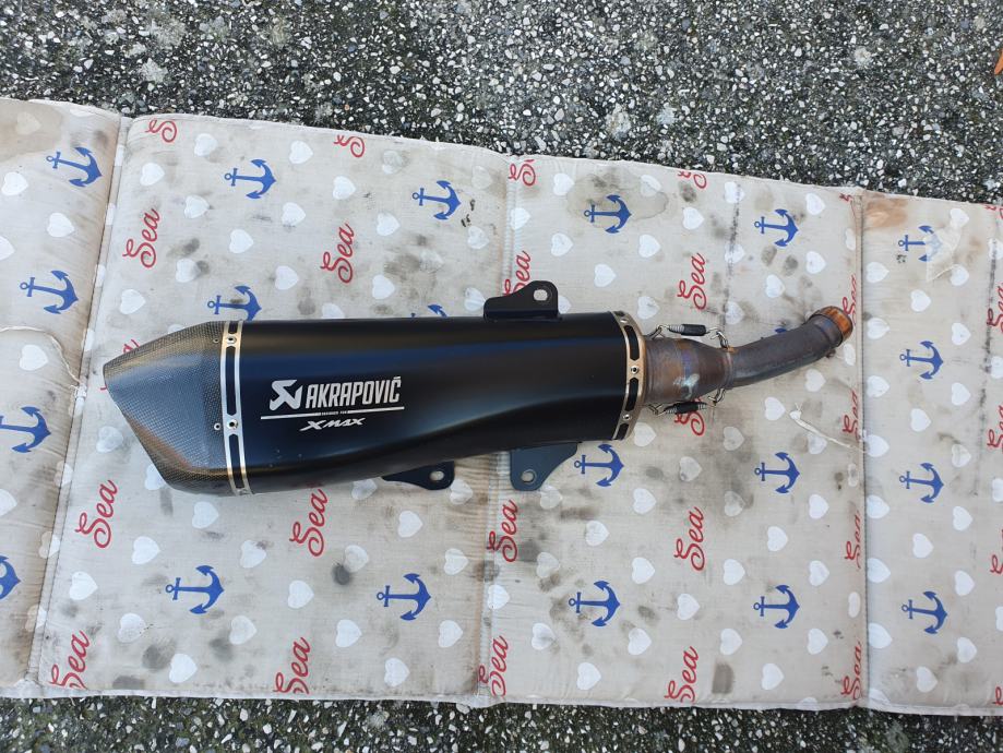 Akrapovic Yamaha X Max