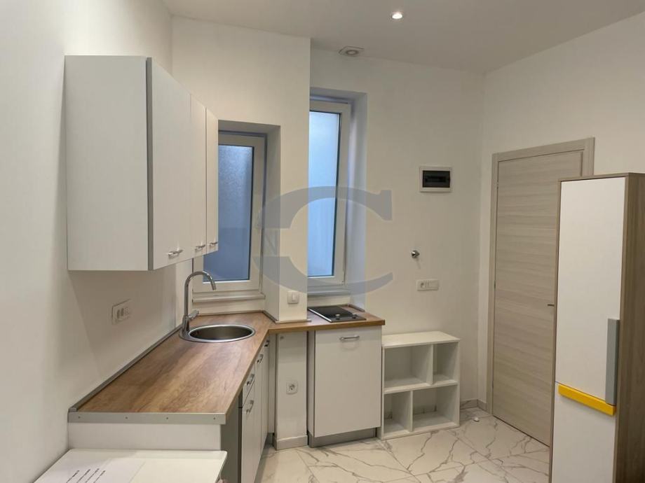 BELVEDER OPREMLJENI STUDIO APARTMAN 350 EUR Iznajmljivanje