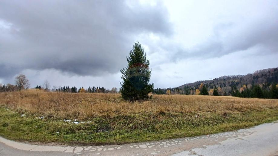 Gorski Kotar Ravna Gora Ku A Sa Pomo Nim Objektima I Prekrasnom Oku