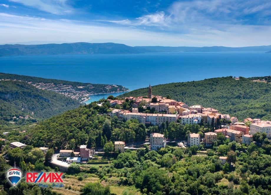 Istra Labin Gra Evinsko Zemlji Te Na Jedinstevnoj Lokaciji