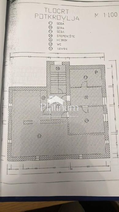 Istra Pula Stan U Austrougarskoj Vili Za Adaptaciju Prodaja