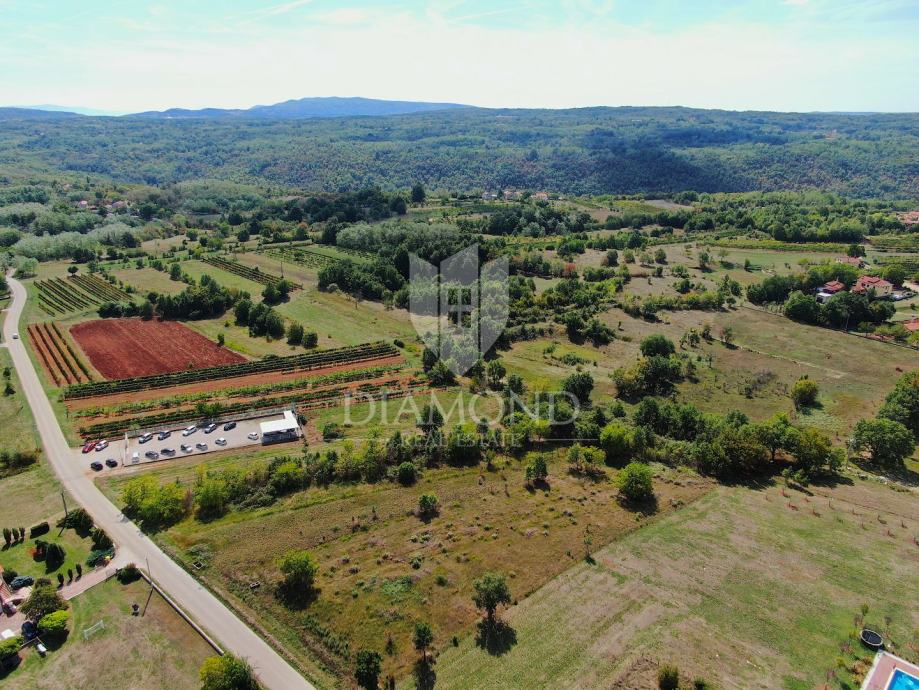 Labin Okolica Gra Evinski Teren U Mirnom Mjestu