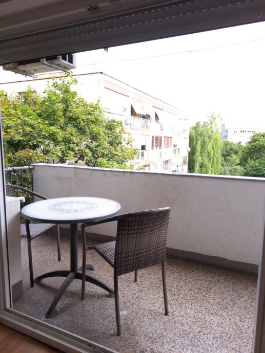 Maksimir Maksimirska Soban Stan M Balkon Jug Prodaja