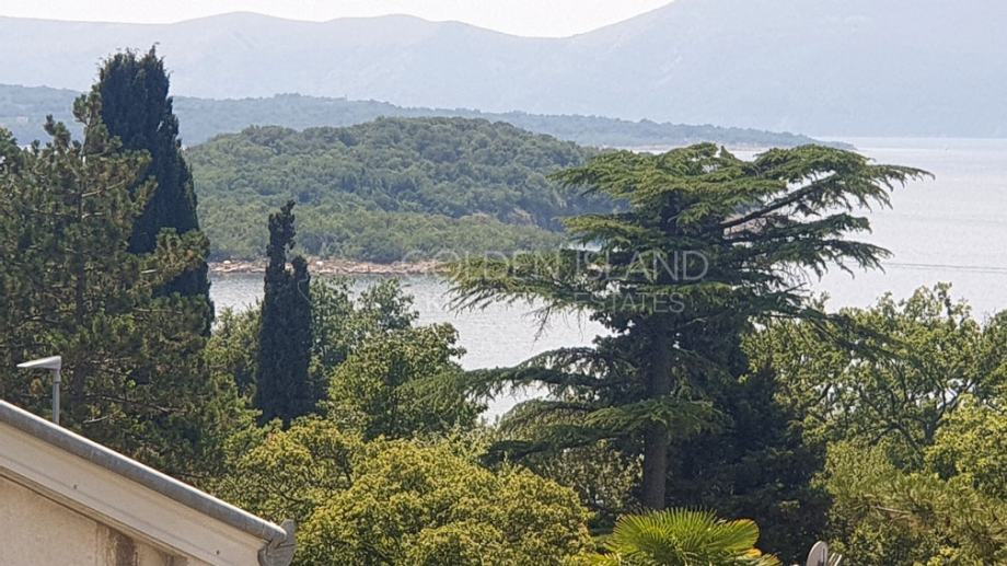 Otok KRK Njivice luksuzna kuća sa bazenom prodaja