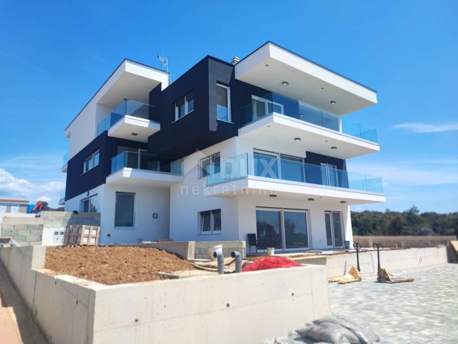 Otok Pag Mandre Vrhunski S Db Penthouse S Pogledom Na More Prodaja